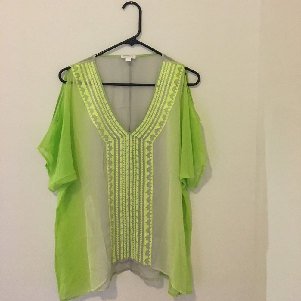 CACHE summer Lime Green Sheer Short Sleeve Top cold shoulder